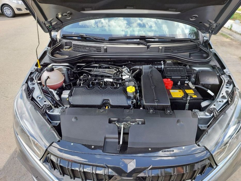 Продается Lada Vesta св 20-го года 1.6 механика одни руки