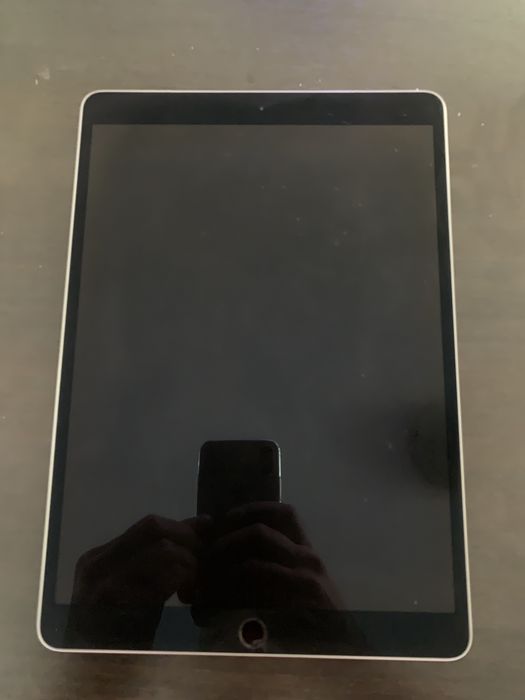 Ipad pro 10.5 cu sim 4g, 64 gb