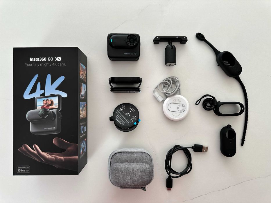 Спортна камера Insta360 GO 3S 128GB – като нова, пълен комплект + допълнителни аксесоари