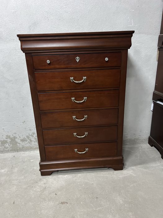 Скрин DREXEL HERITAGE Louis Philippe Collection