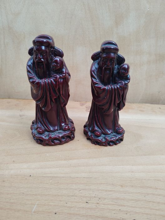 Bibelouri figurine ceainicuri