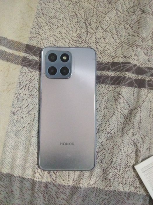 Honor X6  64/4 GB IMEI oʻtgan android versiya 14