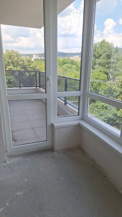 Двустаен апартамент в кв.Самара 3