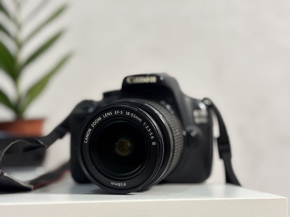 Фотоаппарат Canon EOS 1200D