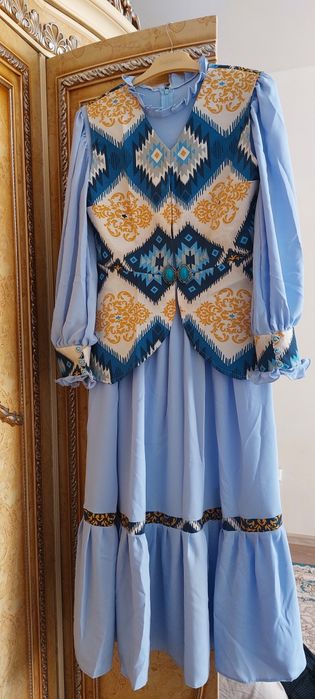 Двойка платья                            .