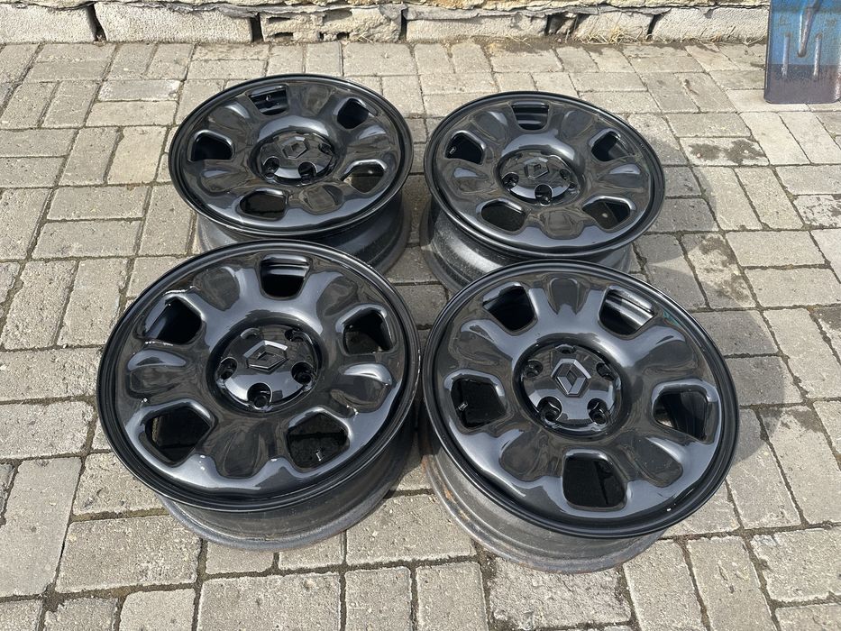 Продам диски от рено дастер в отличном состоянии