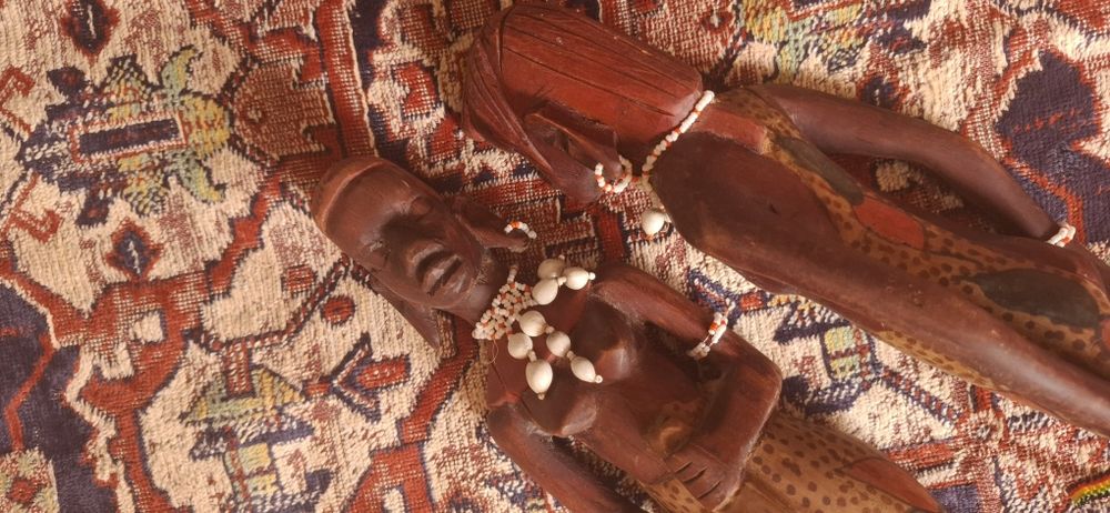 2 ръчно изработени африкански дърворезби