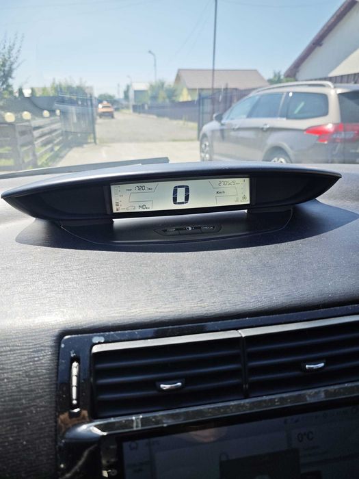 Citroen C4 2007 2.0HDi 136hp