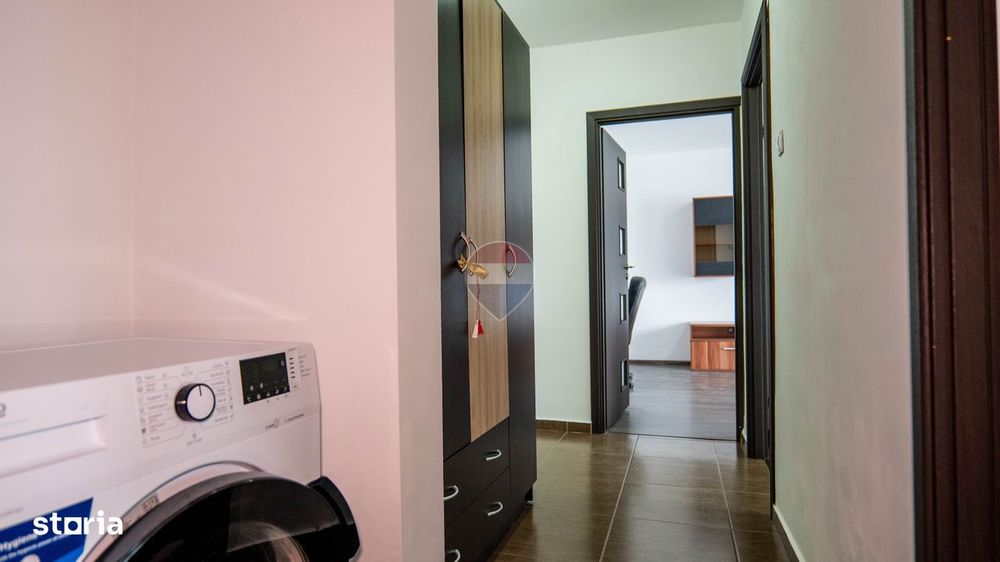 Apartament cu 3 camere de vânzare