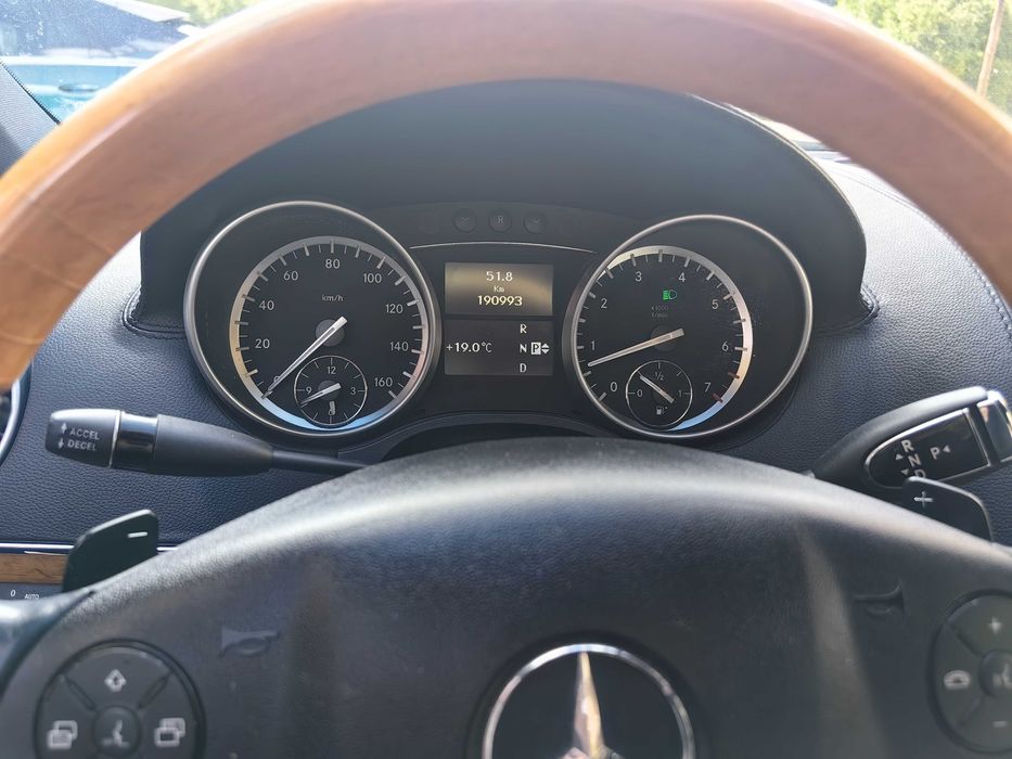 Mercedes GL550. X164. 2010г