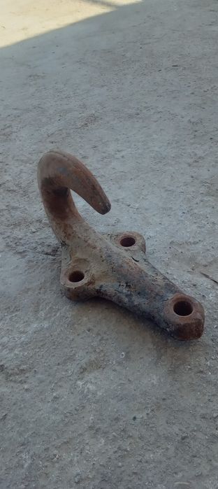 буксирный крюк для 53 зил