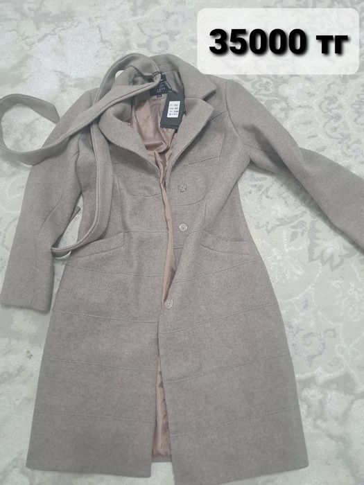 Куртка длинная за 35000 тг