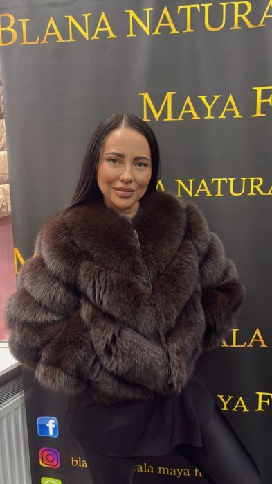 Haina din blana naturala premium, model in V