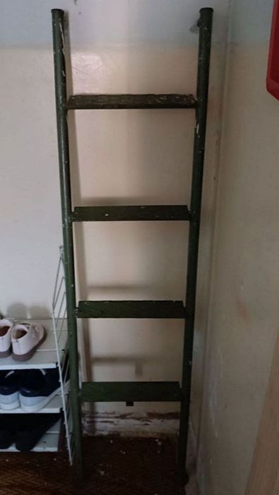 Продаётся лестница.