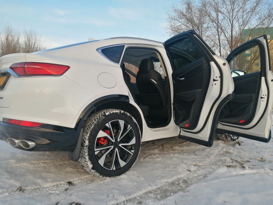 Продам Тугеллу в отличном состоянии!