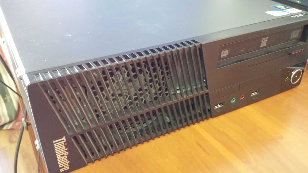 ПК компьютер LENOVO Thinkcenter