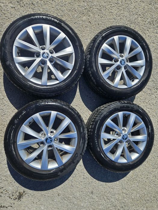 Джанти с гуми 205/55/16 за Skoda 5x112
