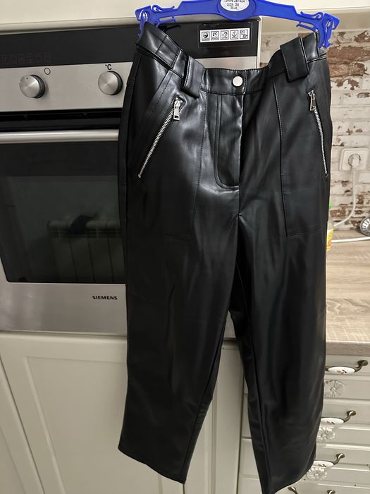 Кожен панталон Orsay