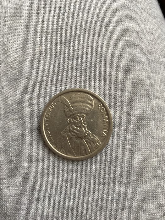 Vand monede de 100 lei 1993-1992