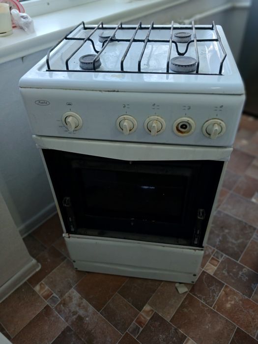 Продам Газовую плиту