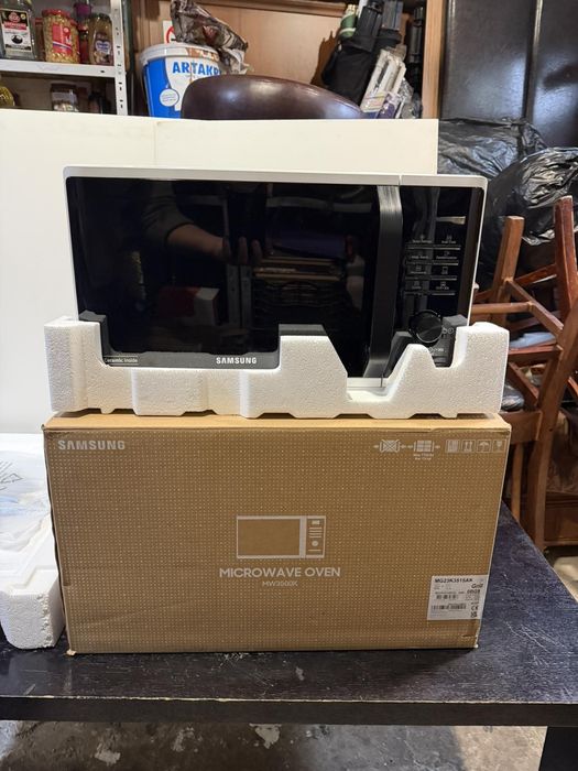 Микровълнова фурна SAMSUNG MG23K3515AW/OL