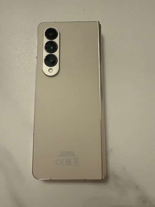 Samsung Galaxy Z Fold4