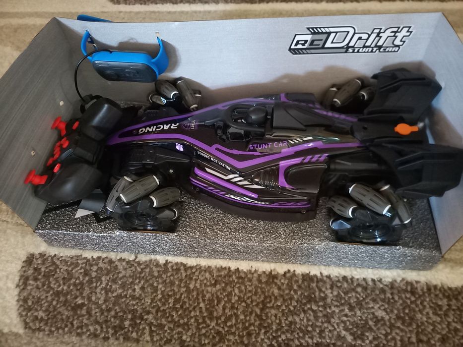 Батмобил Spin Master с фигурка на Батман. Радио управляема кола .