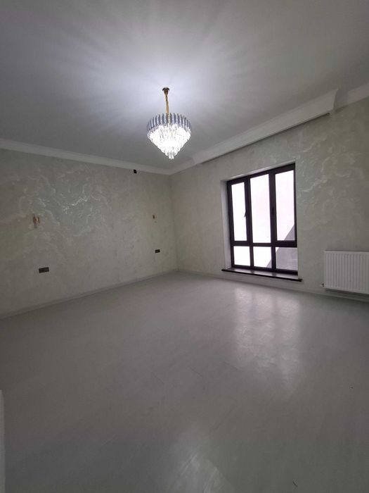 Продаётся дом в Бектемирском районе ( Мажнунтол).