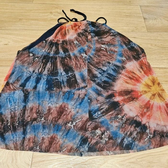 Tricou de damă desigual