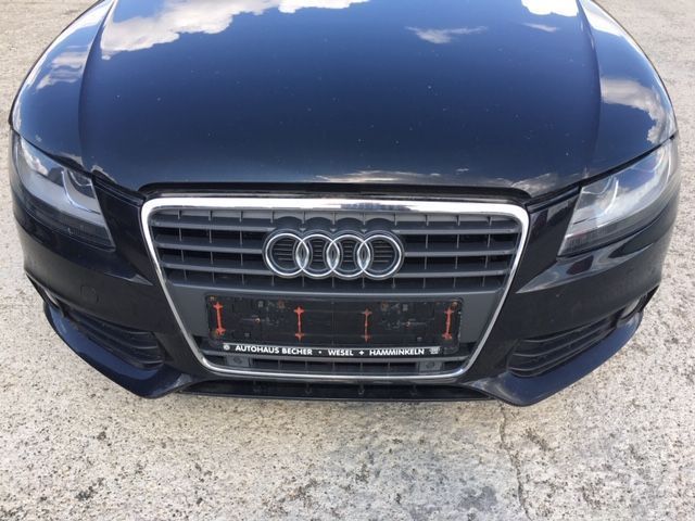 Dezmembrez Audi A4 B8 1,8 TFSI