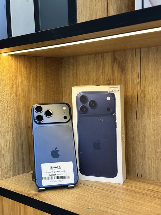 айфон 17 про макс синий 19-цикл