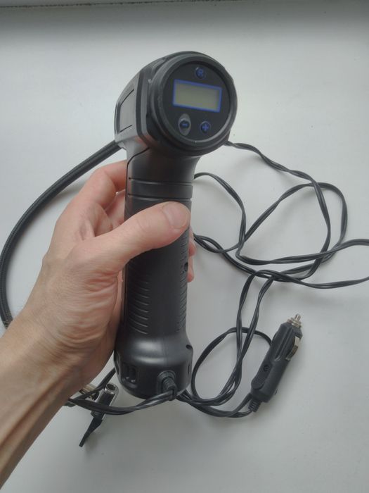 Продам компрессор для подкачки колёс