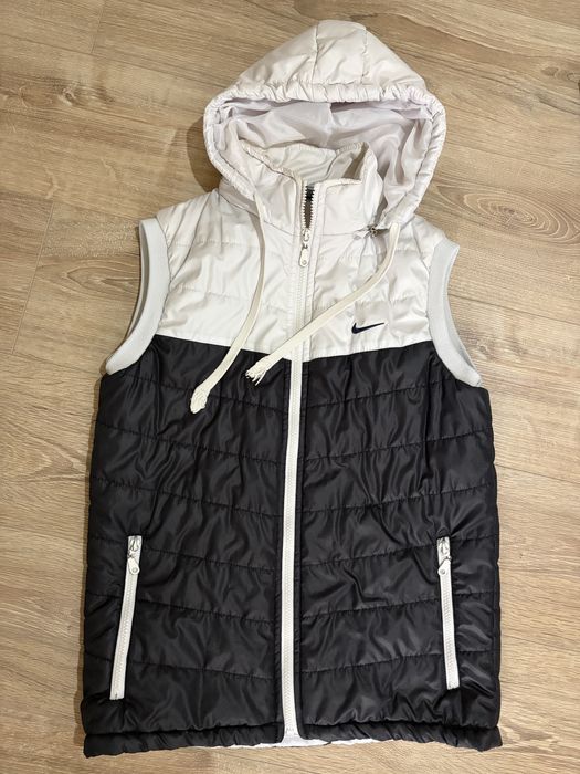 Елек грейка Nike размер M