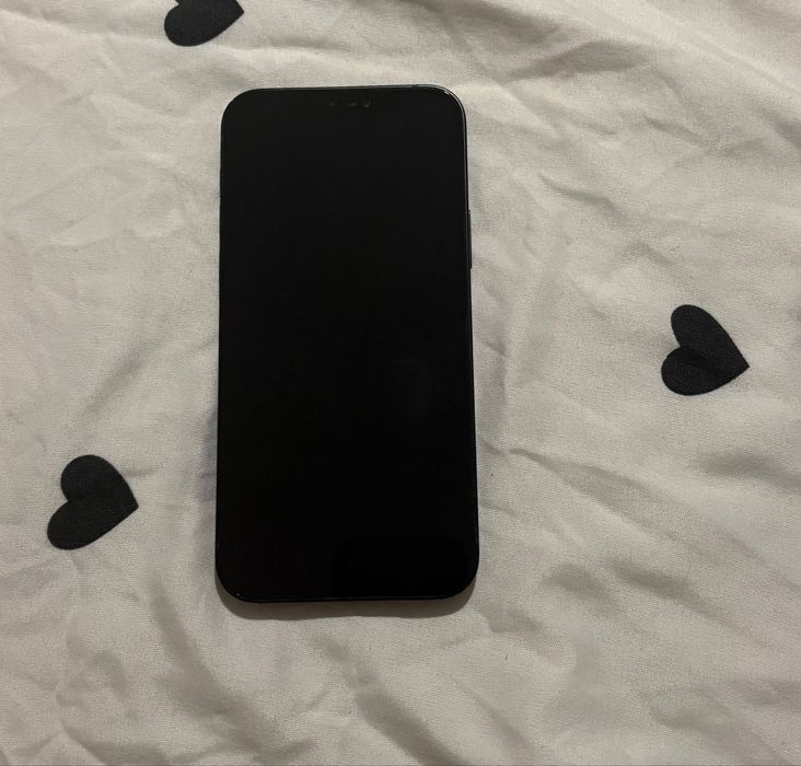 iphone 12 în stare bună