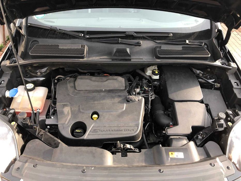 Ford Kuga 4X4 Titanium