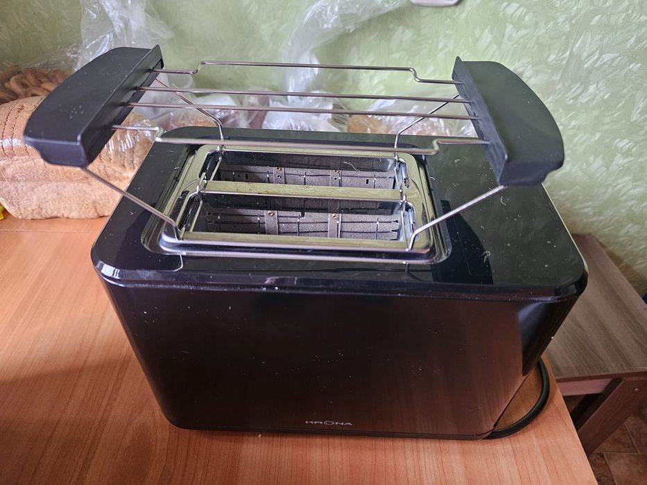 Продам    тостер