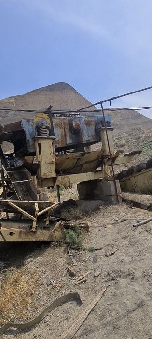 Дробилка ускуналари сотилади комплект