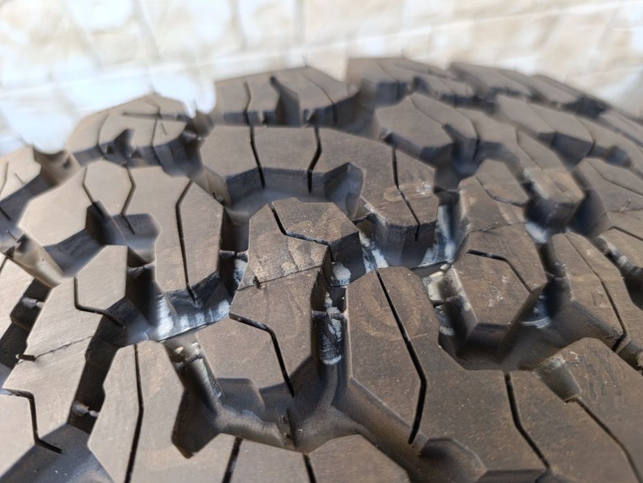 Всесезонна гума BF Goodrich 265/65/18 All-Terrain T/A