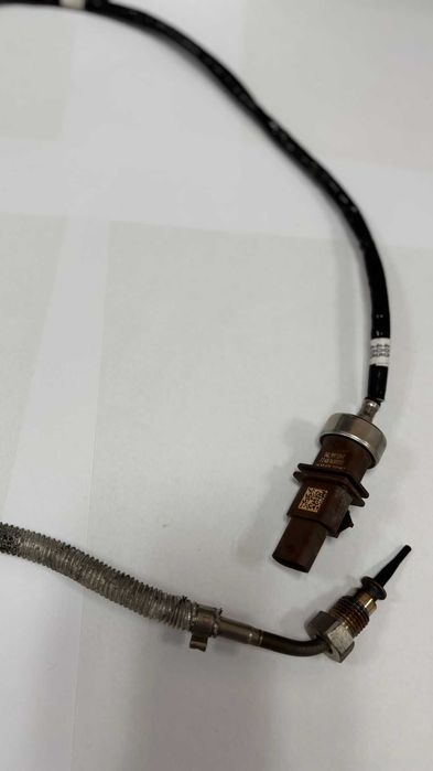 Audi A4 Allroad Senzor temperatură gaze eșapament 04L919529E