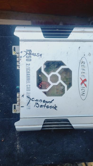 Vând subwoofer auto Sau dacă aveți ceva la schimb cu altceva