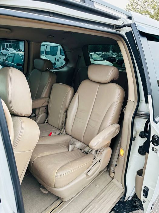 Kia Carnival 2006 — 5