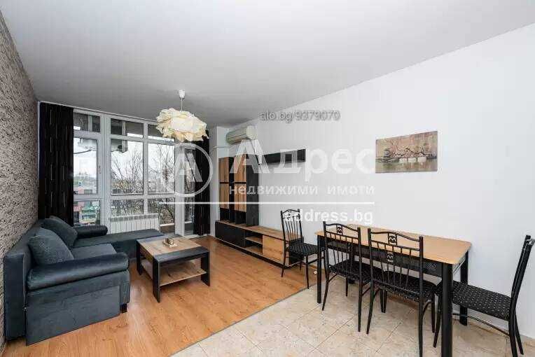 Продава се Тристаен апартамент в Пловдив, Тракия - 100 кв.м за 760 €/кв.м - Снимка #3