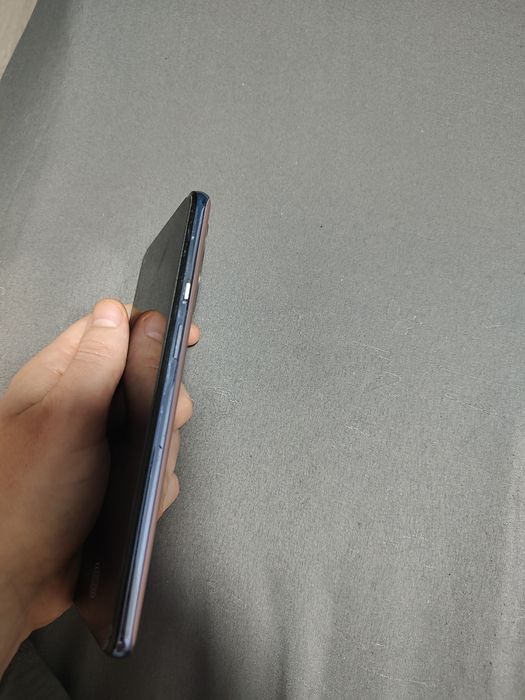 One plus 9 256gb/12gb ram