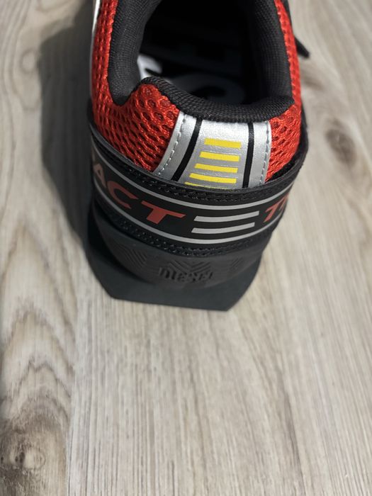 Спортни обувки DIESEL S Pendhio LC