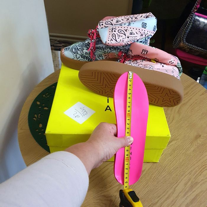 ghete dama nr.40 pana la glezna ,watterproof