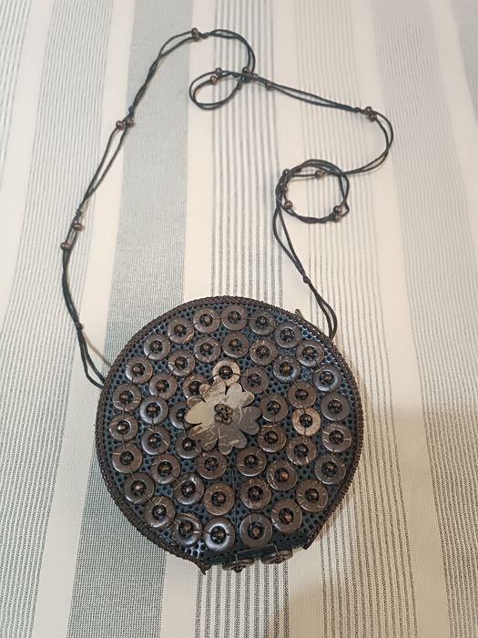 Сумочка молодежная, б/у.