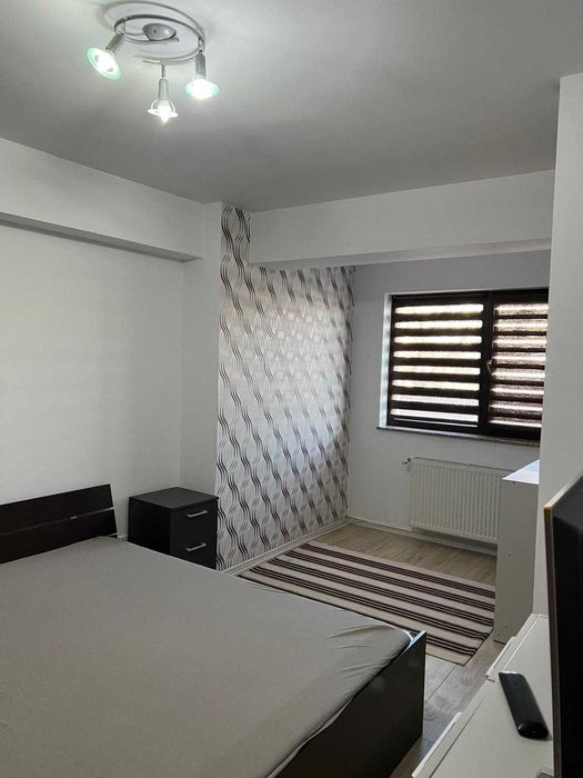 Proprietar inchiriez garsoniera bloc nou zona Mall