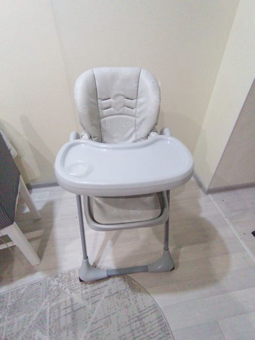 Продам  стул для кормления