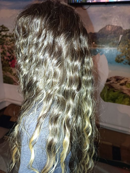 Продам парик новый