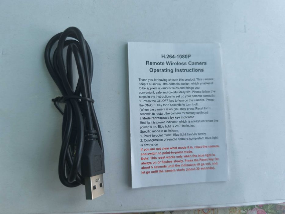 Ceas de noptiera cu camera wifi si aplicatie mobila